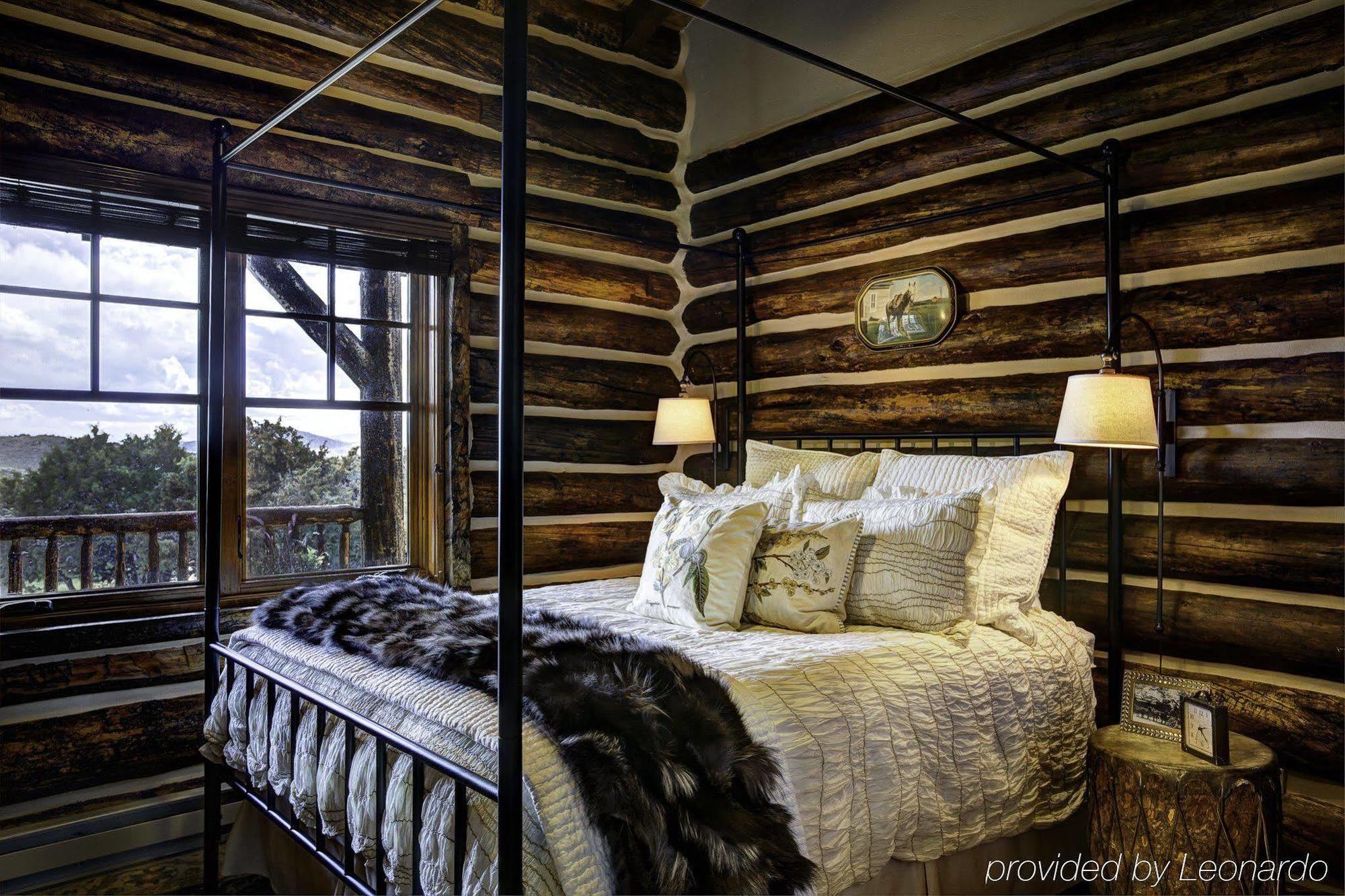 The Lodge & Spa At Brush Creek Ranch Saratoga Bagian luar foto